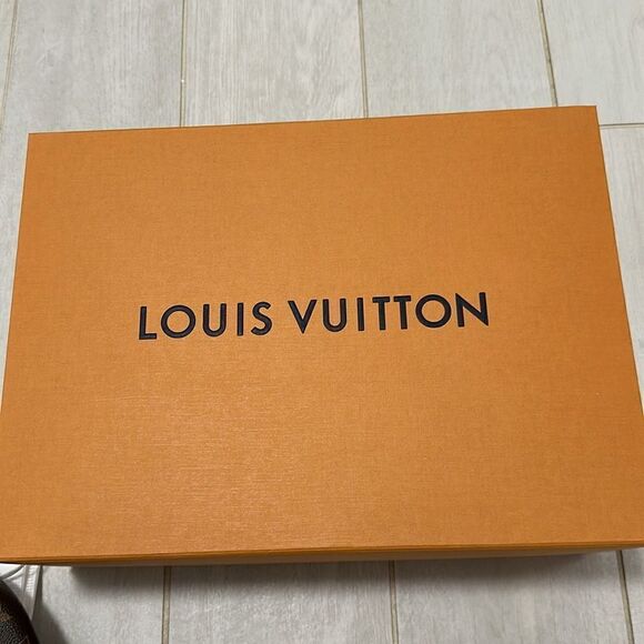 Louis Vuitton Bum bag - Picture 11 of 14